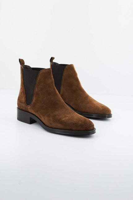 ALPE COUTURE en color MARRON (1)