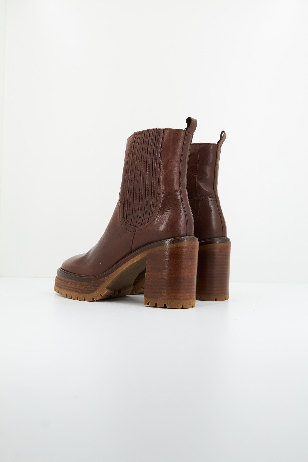ALPE ANIMA en color MARRON (3)