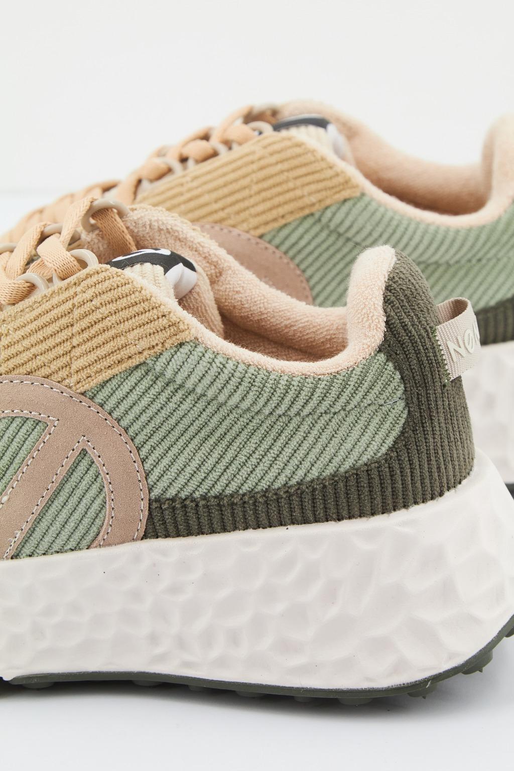 NO NAME CARTER RUNNER DADDY en color VERDE (4)