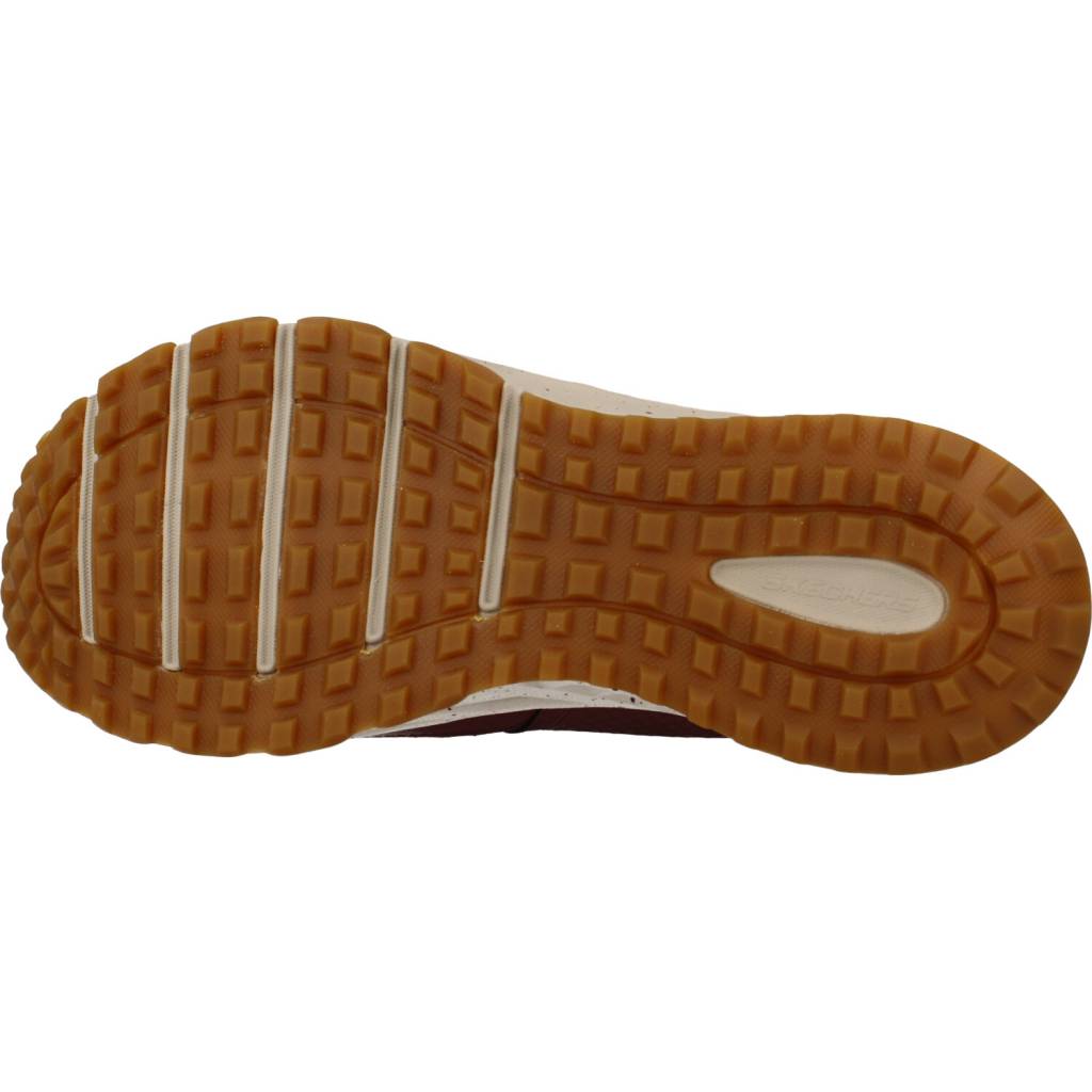 SKECHERS ESCAPE PLAN en color ROSA (6)