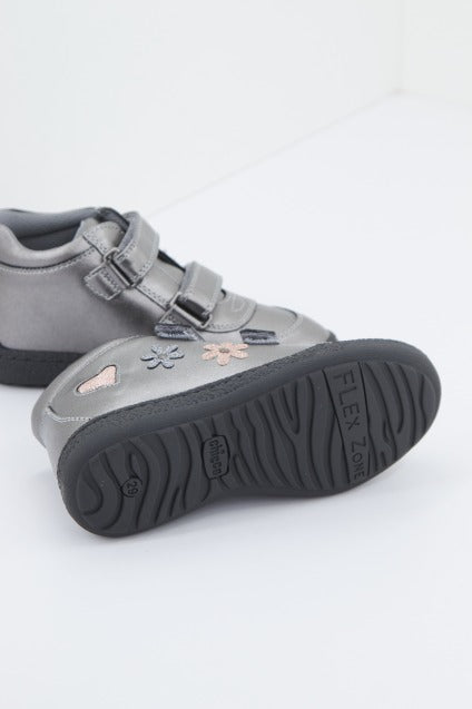 CHICCO CLELINA en color PLATA (4)
