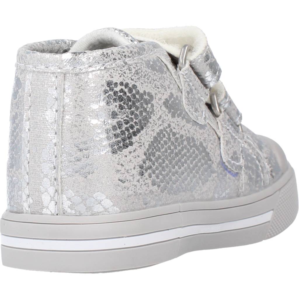 CHICCO GONNER en color PLATA (3)