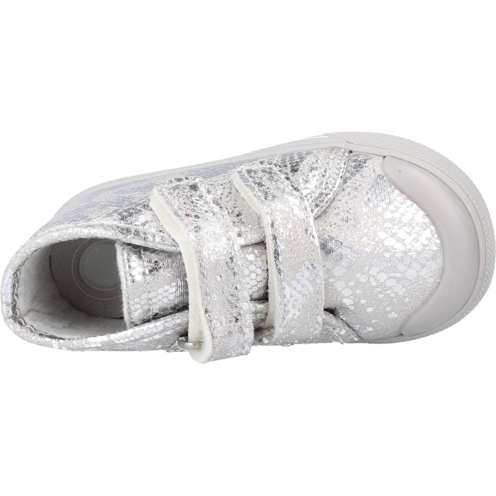 CHICCO GONNER en color PLATA (7)