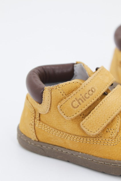 CHICCO GILBERTO en color MARRON (2)