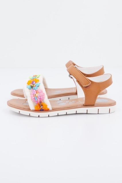 CHICCO CAYLA en color MARRON (1)