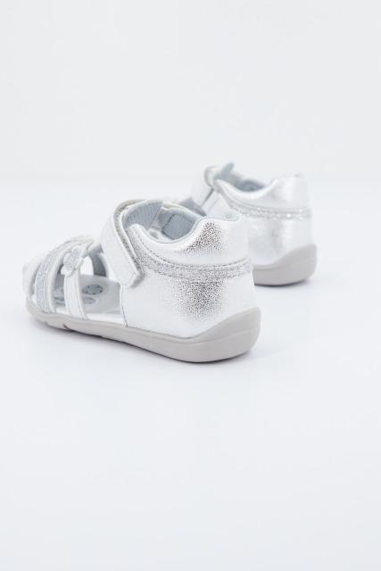 CHICCO GUENDY en color PLATA (3)