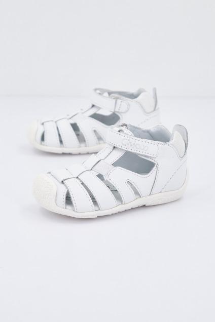 CHICCO GROUND en color BLANCO (1)
