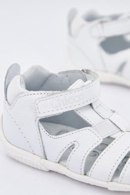 CHICCO GROUND en color BLANCO (4)