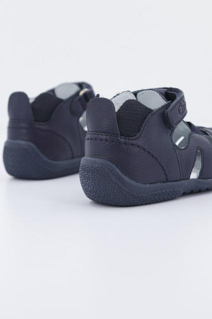 CHICCO GROUND en color AZUL (3)