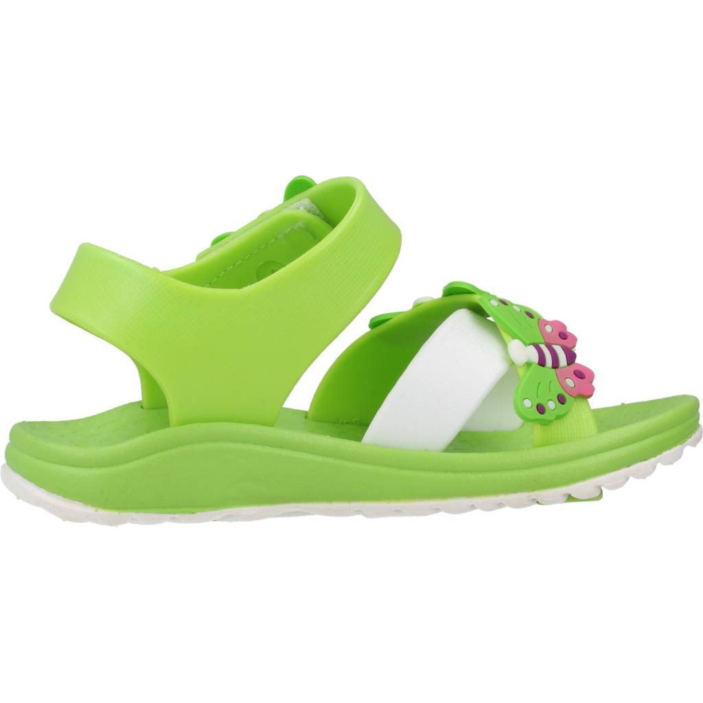 CHICCO MARTINICA en color VERDE (4)