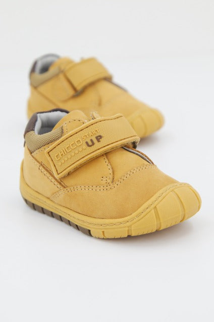 CHICCO DEXTER en color AMARILLO (1)