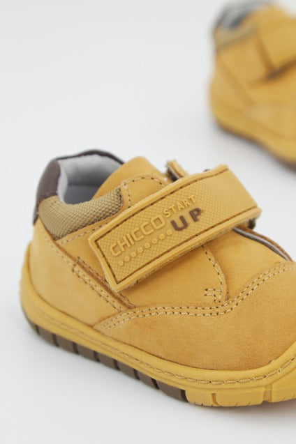 CHICCO DEXTER en color AMARILLO (4)