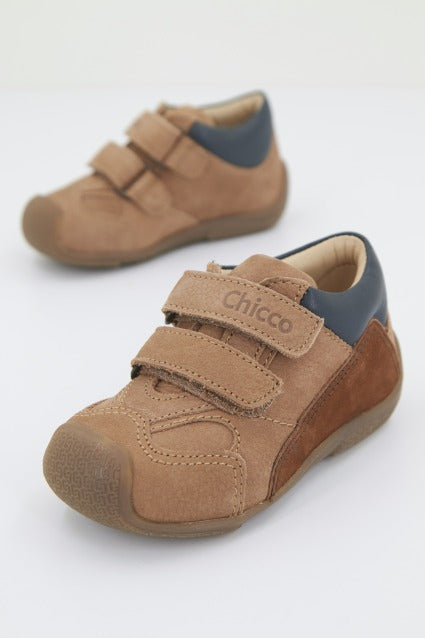 CHICCO GIONATAN en color MARRON (1)