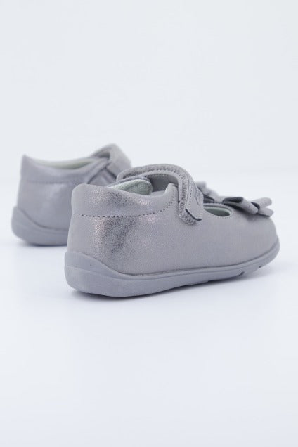 CHICCO GESSY en color PLATA (3)