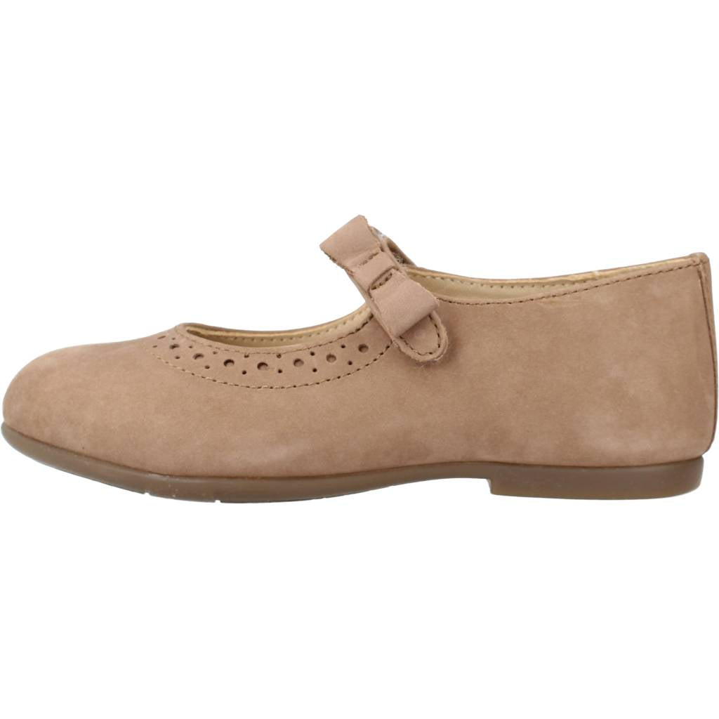 CHICCO CILLY en color MARRON CLARO (2)