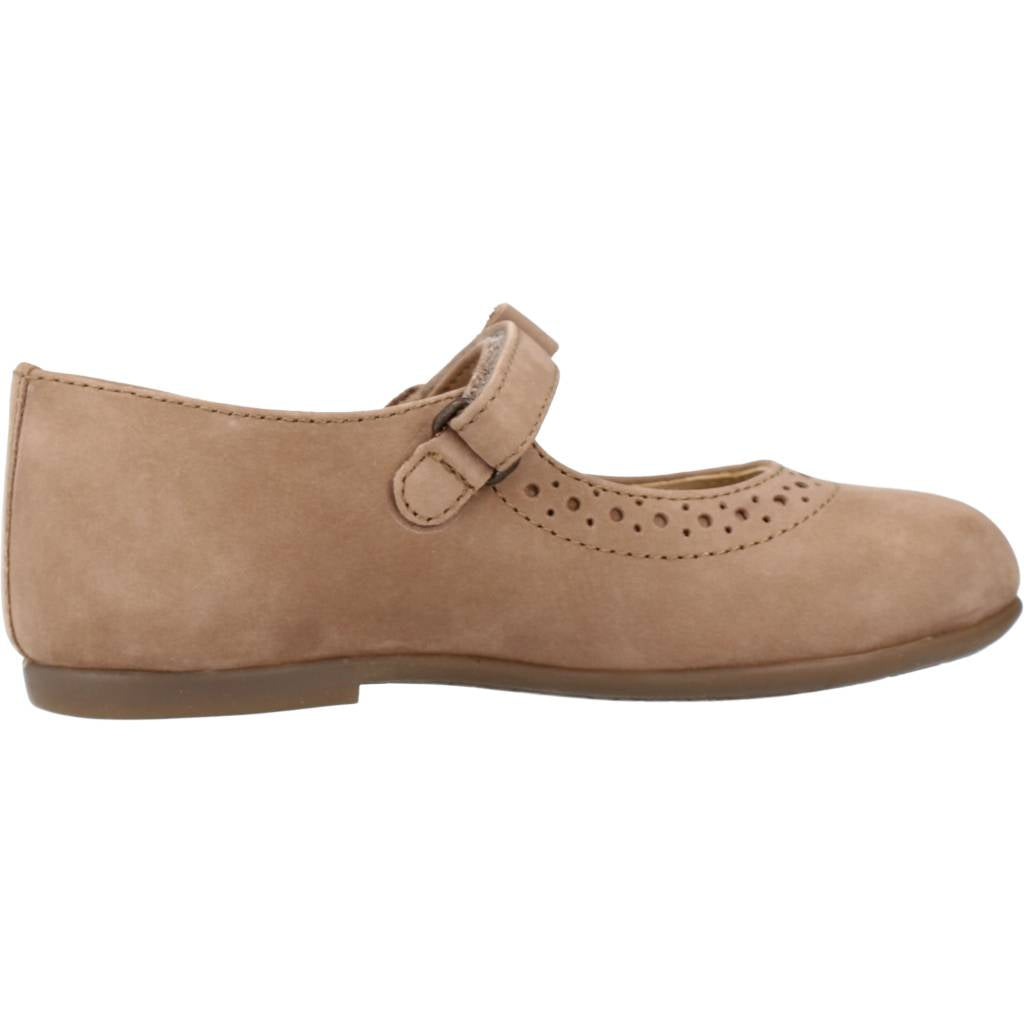 CHICCO CILLY en color MARRON CLARO (4)