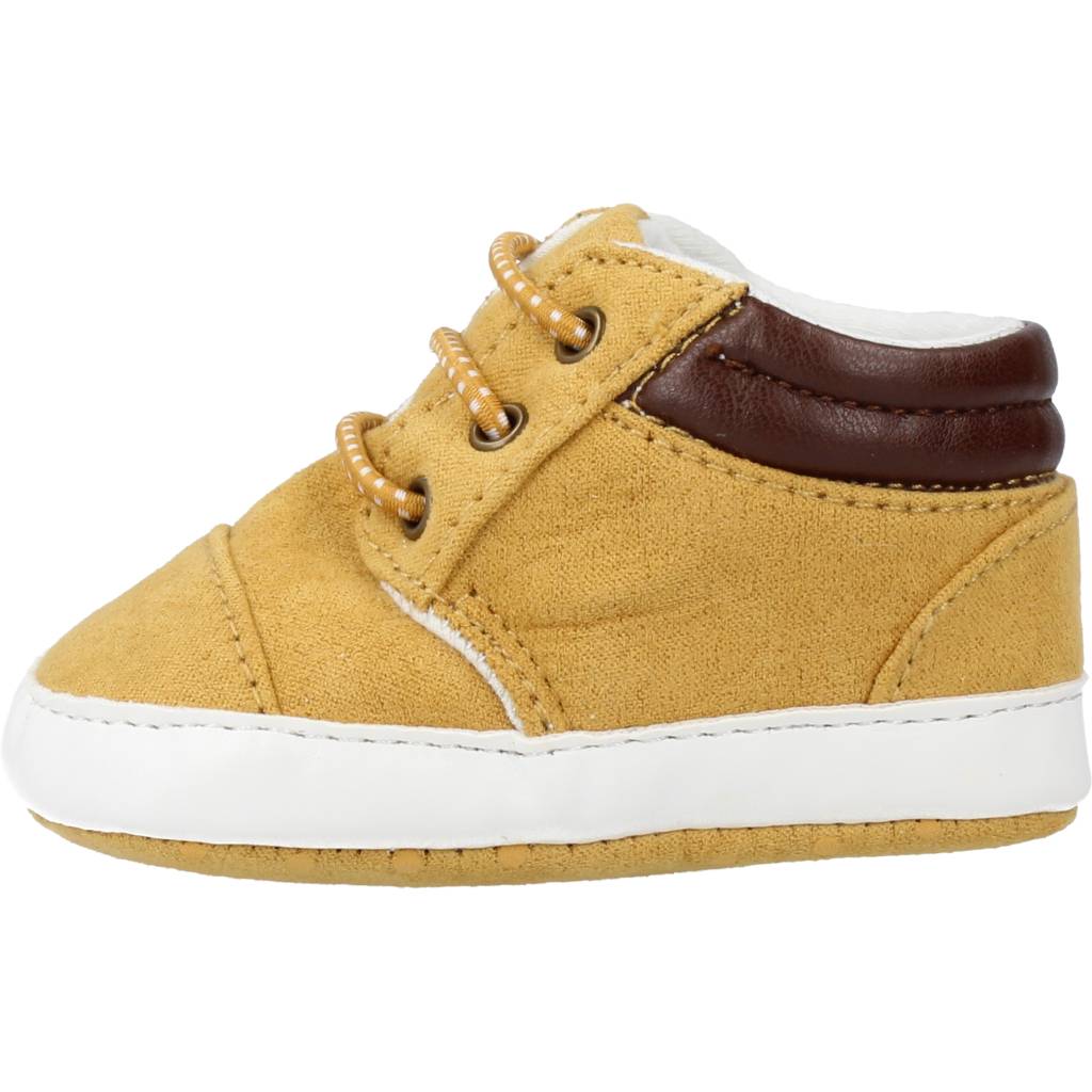CHICCO OSLO en color MARRON CLARO (2)