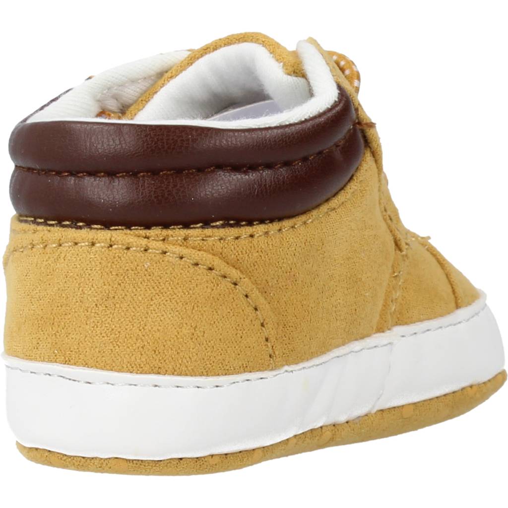 CHICCO OSLO en color MARRON CLARO (3)