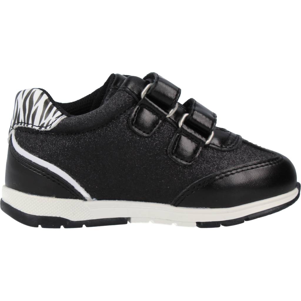 CHICCO GIANDA en color NEGRO (4)