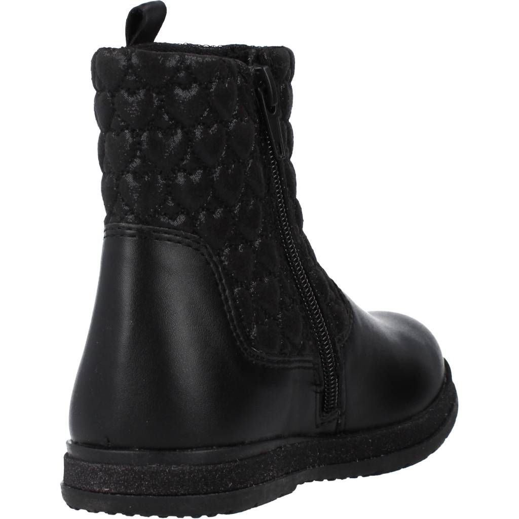 CHICCO CARRIE en color NEGRO (3)