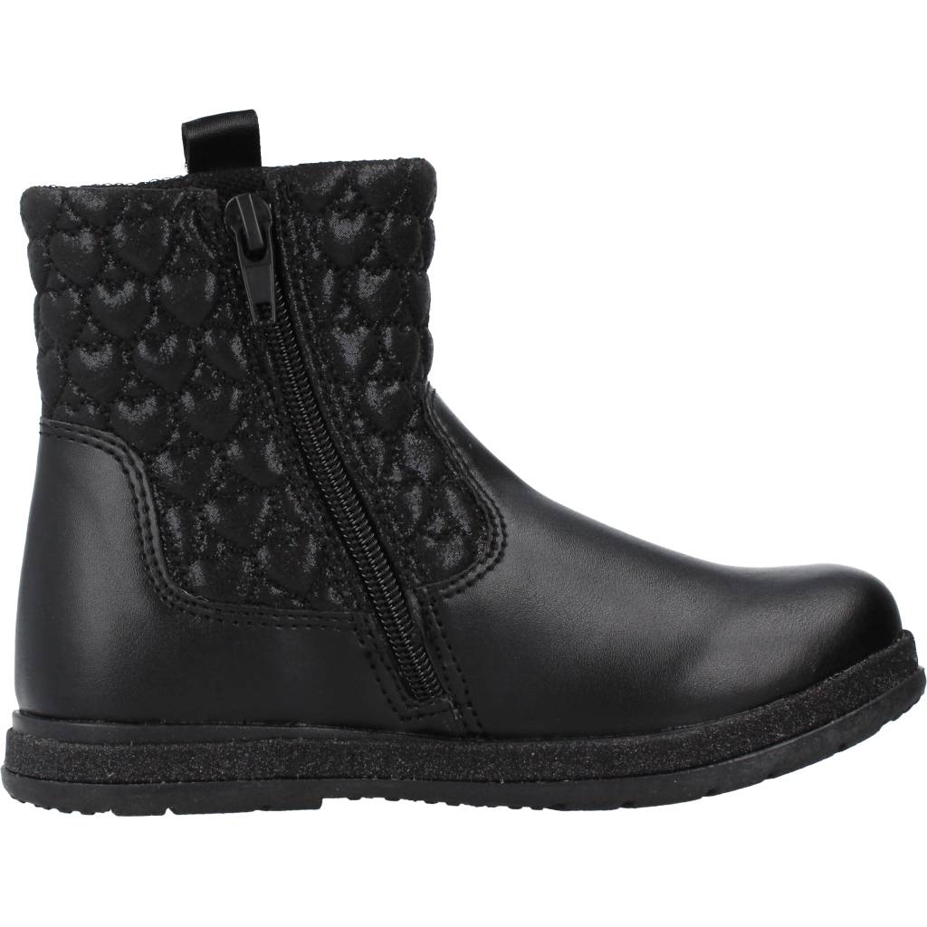 CHICCO CARRIE en color NEGRO (4)