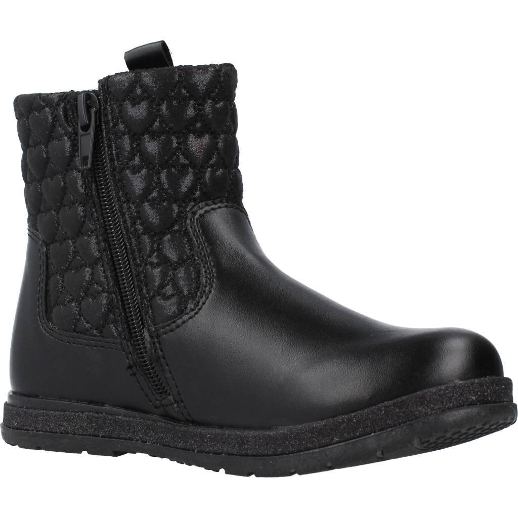 CHICCO CARRIE en color NEGRO (5)