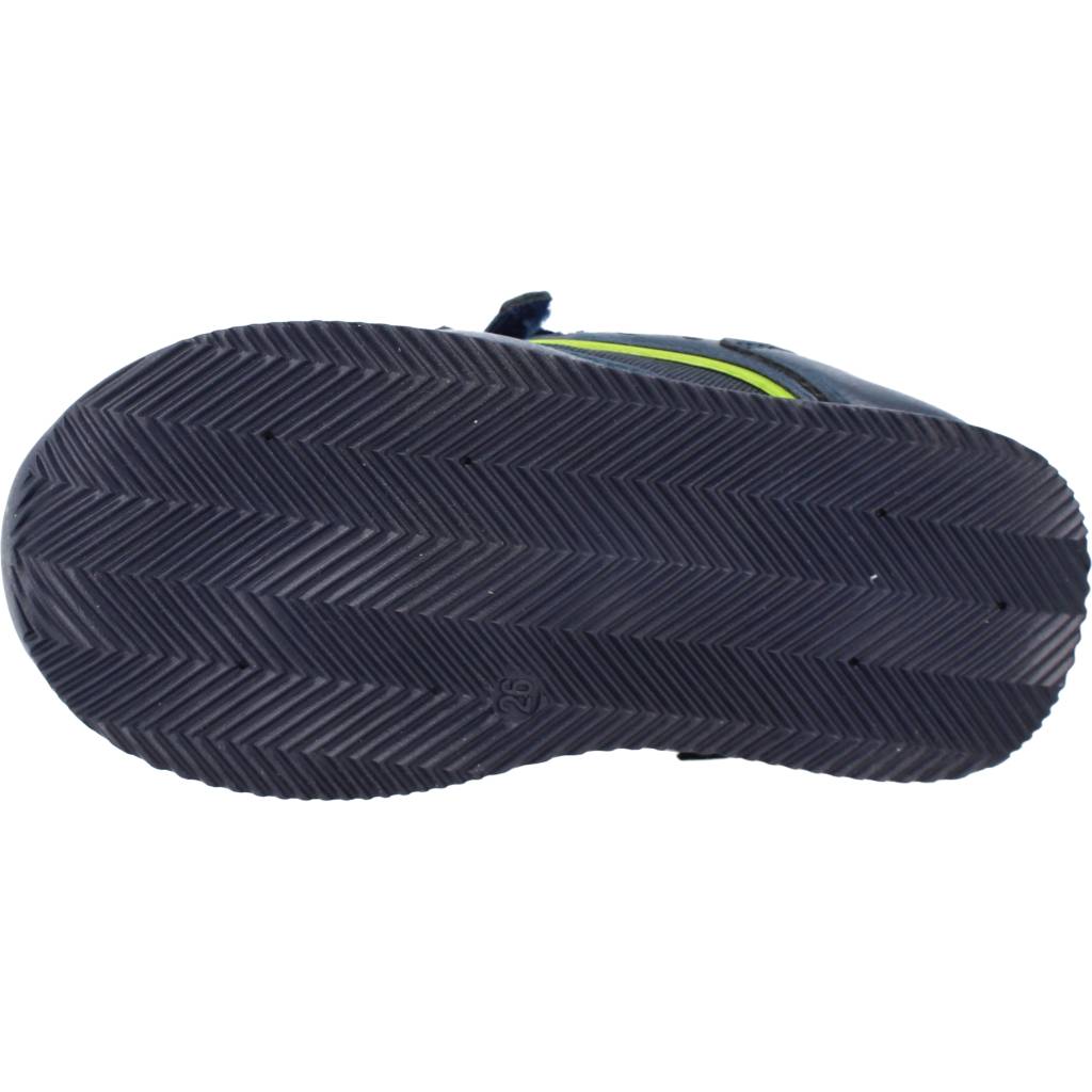 CHICCO FAB en color AZUL (6)