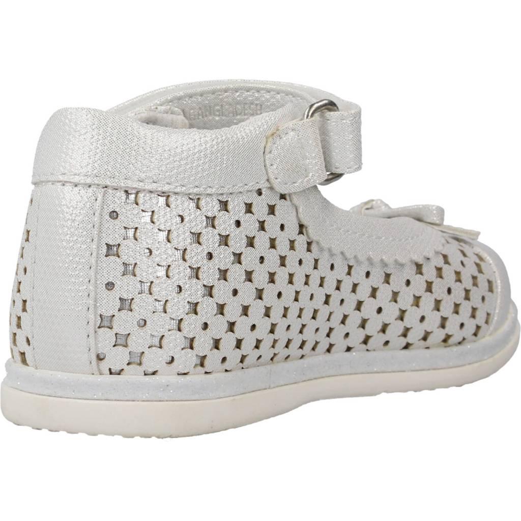 CHICCO GELLA en color PLATA (3)