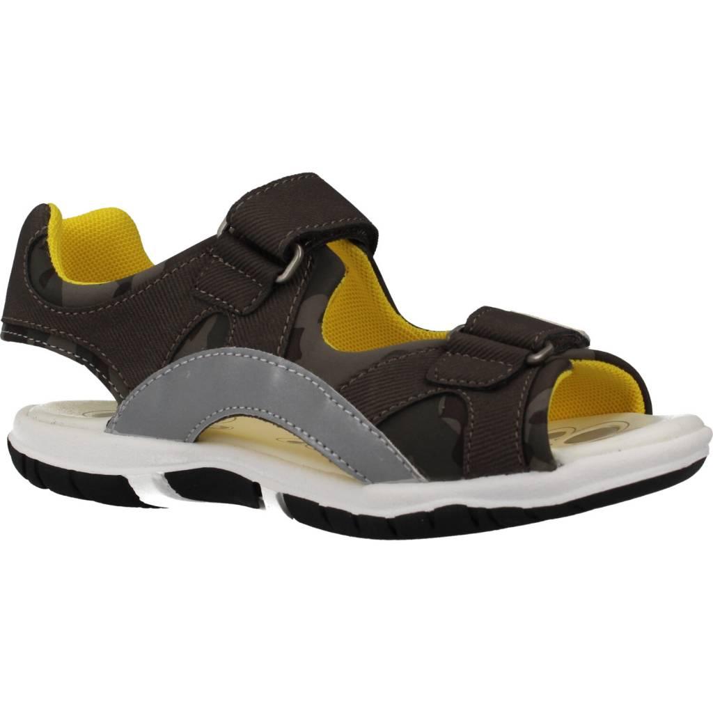 CHICCO C en color MARRON (5)