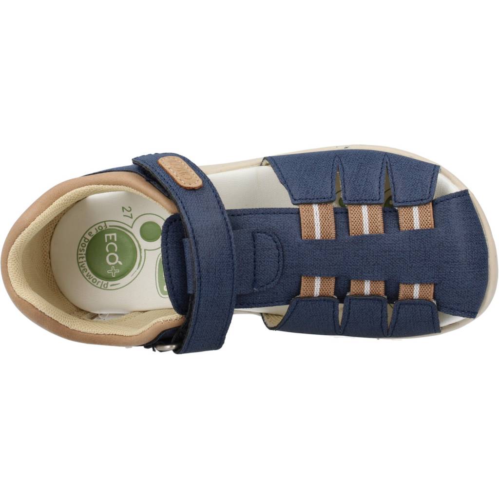CHICCO CROKET en color AZUL (7)
