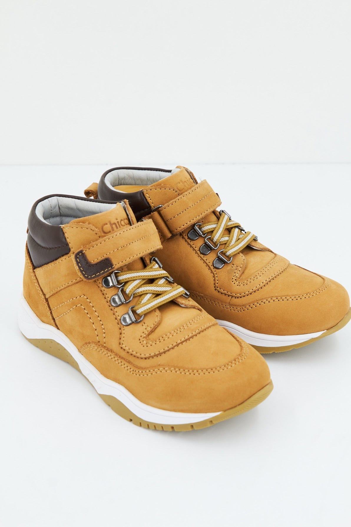 CHICCO C en color MARRON (1)