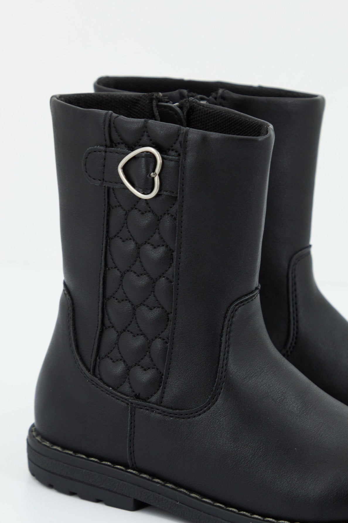 CHICCO CARMELINA en color NEGRO (4)