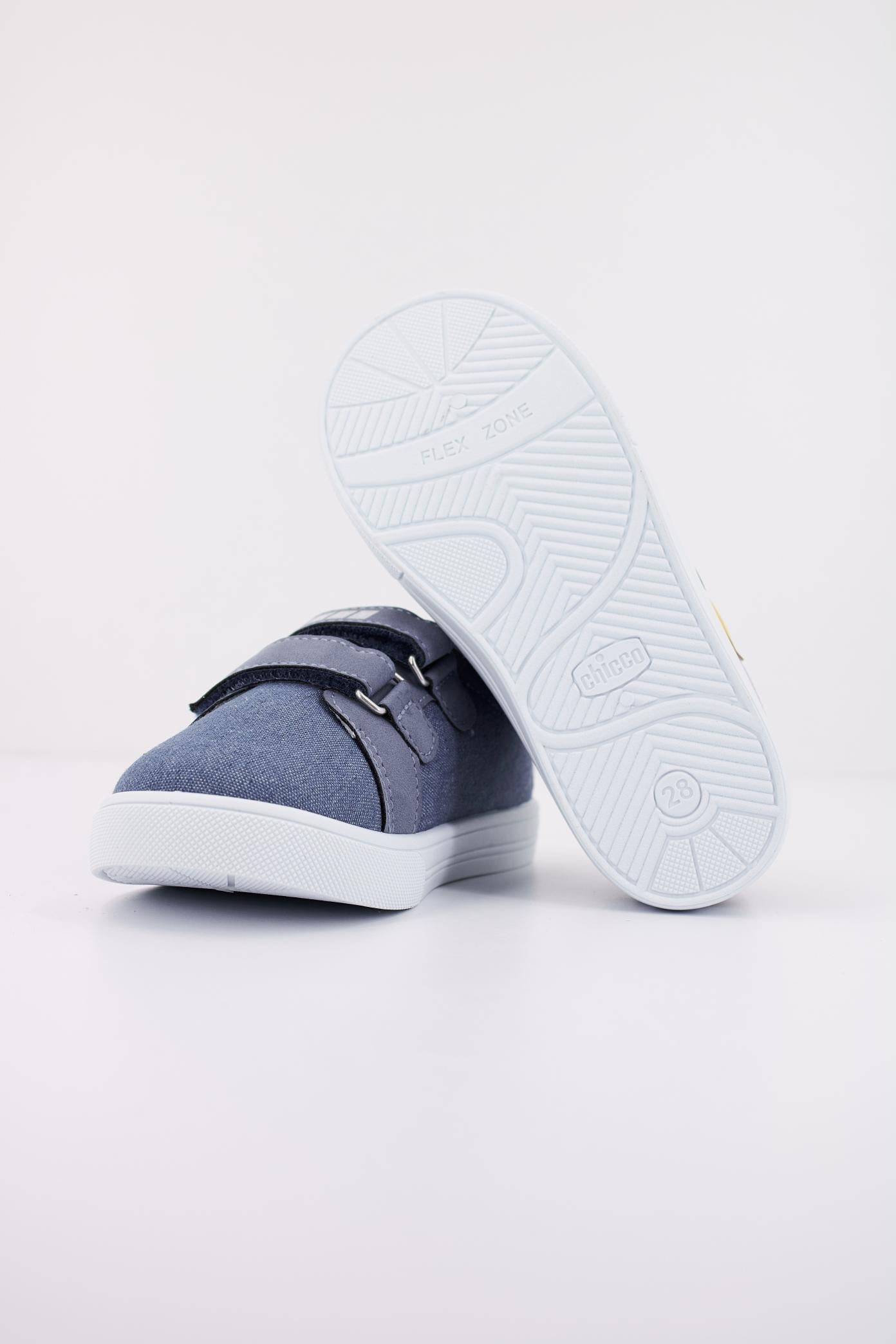 CHICCO FRED en color AZUL (4)