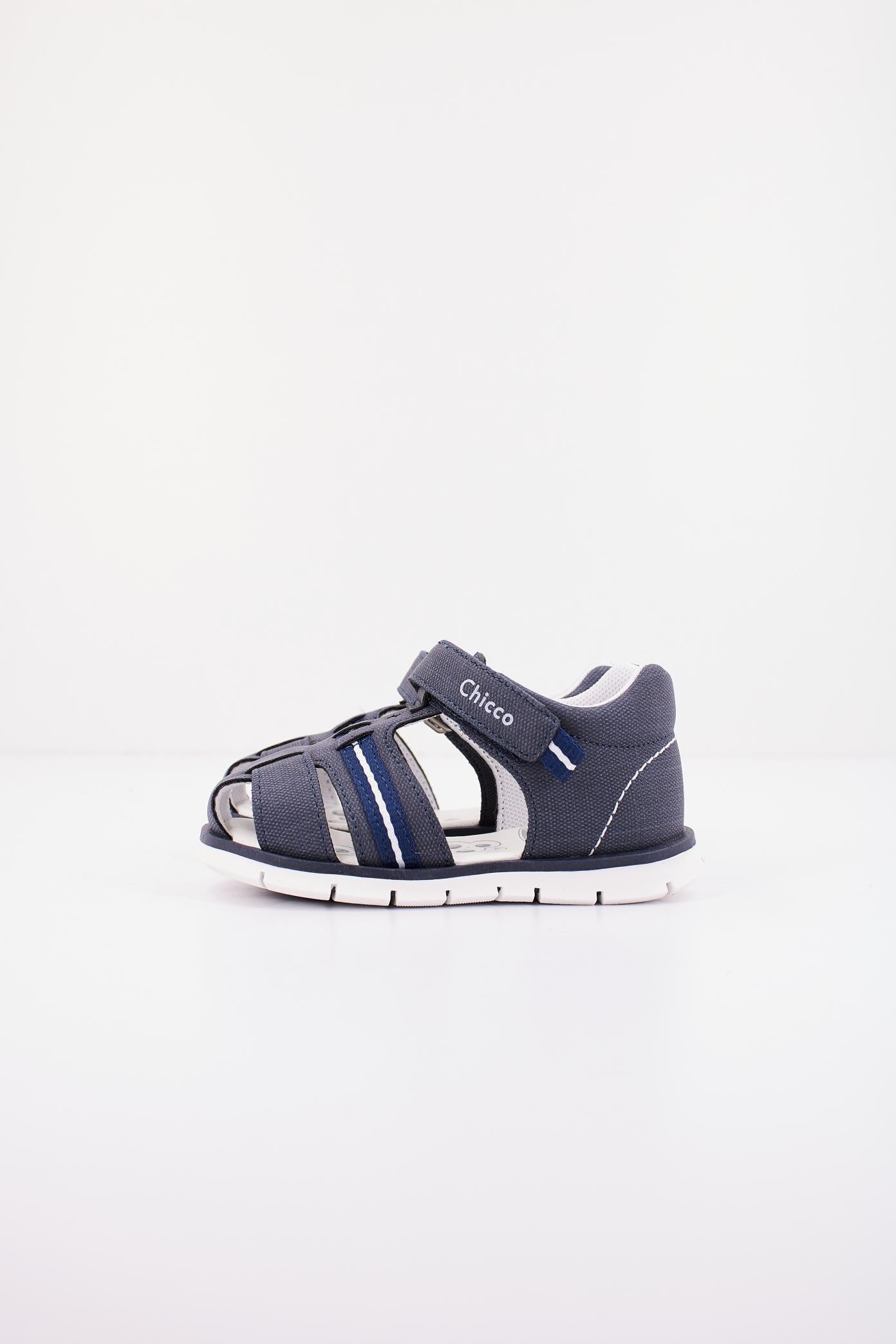 CHICCO FARGO en color AZUL (1)