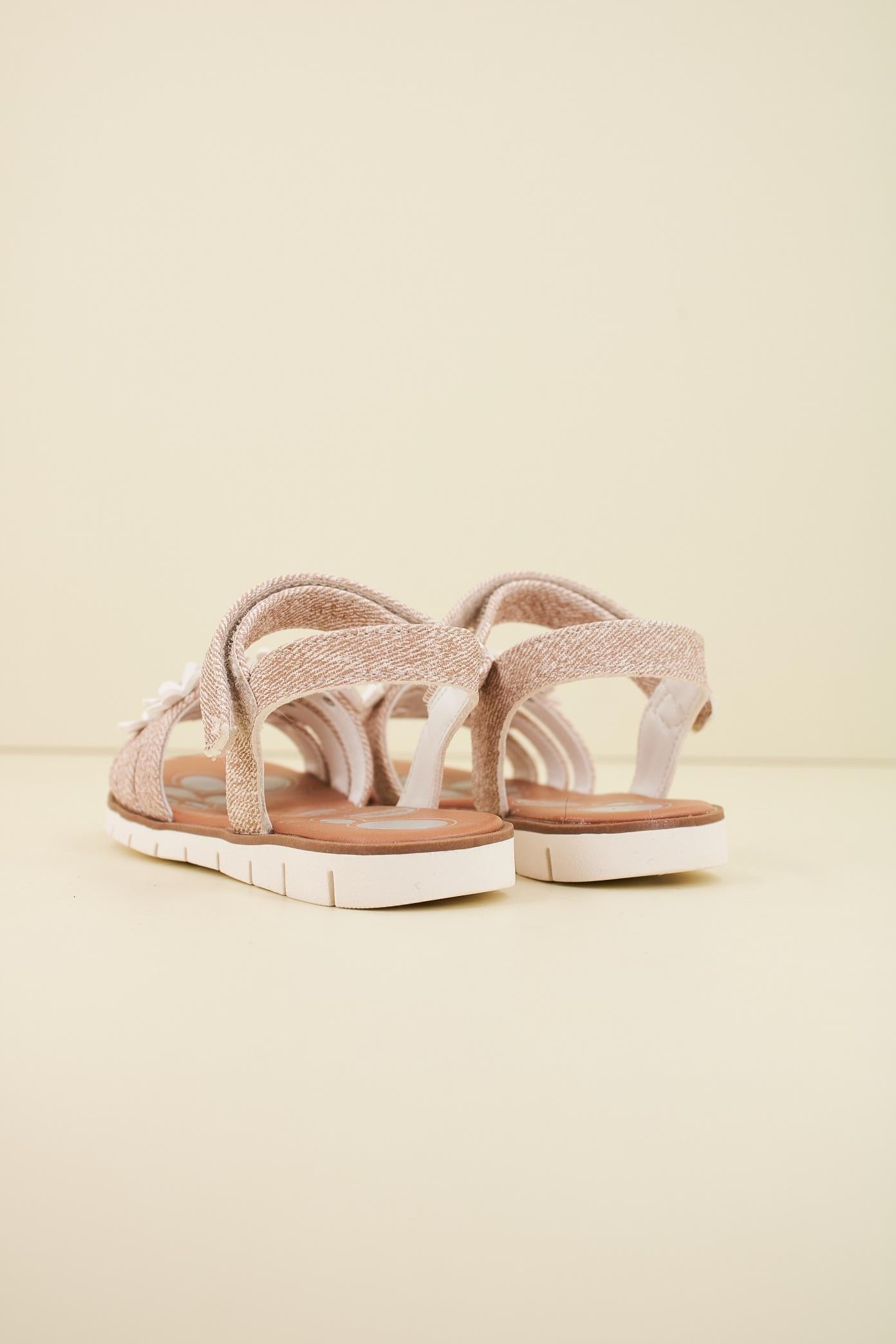 CHICCO CESIRA en color MARRON (3)
