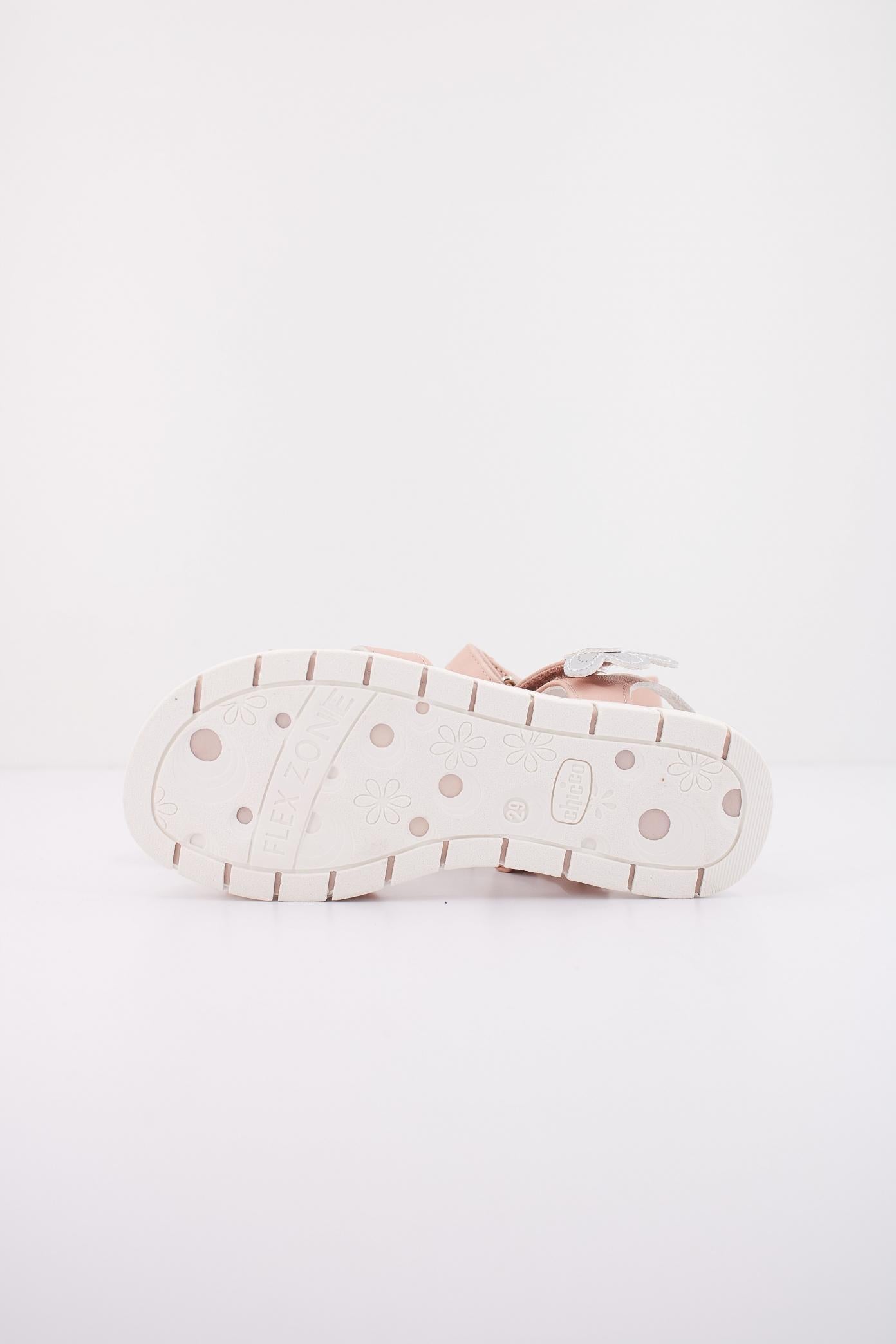 CHICCO CIMA en color NUDE (4)