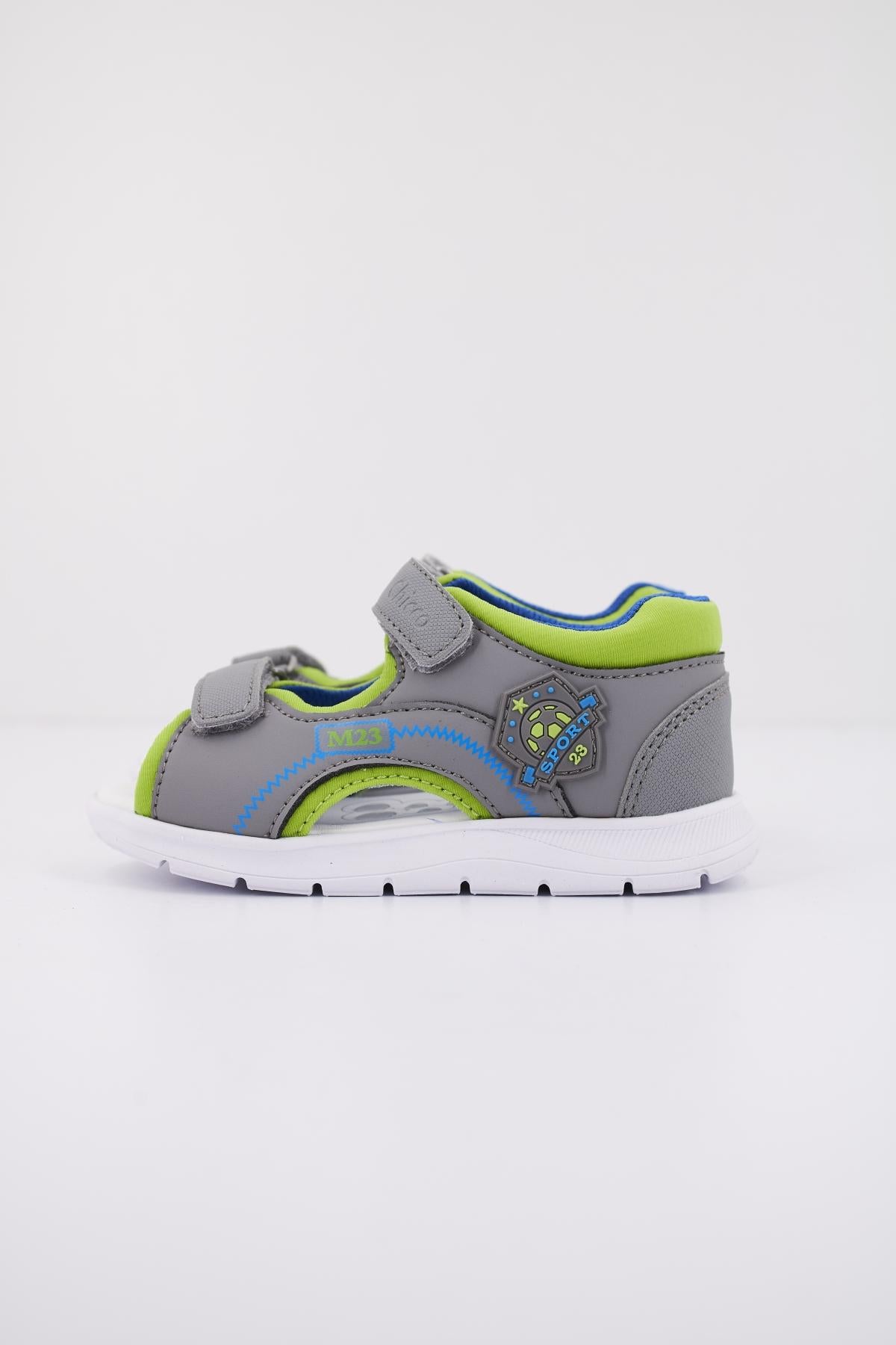 CHICCO GUSTAVO en color GRIS (1)