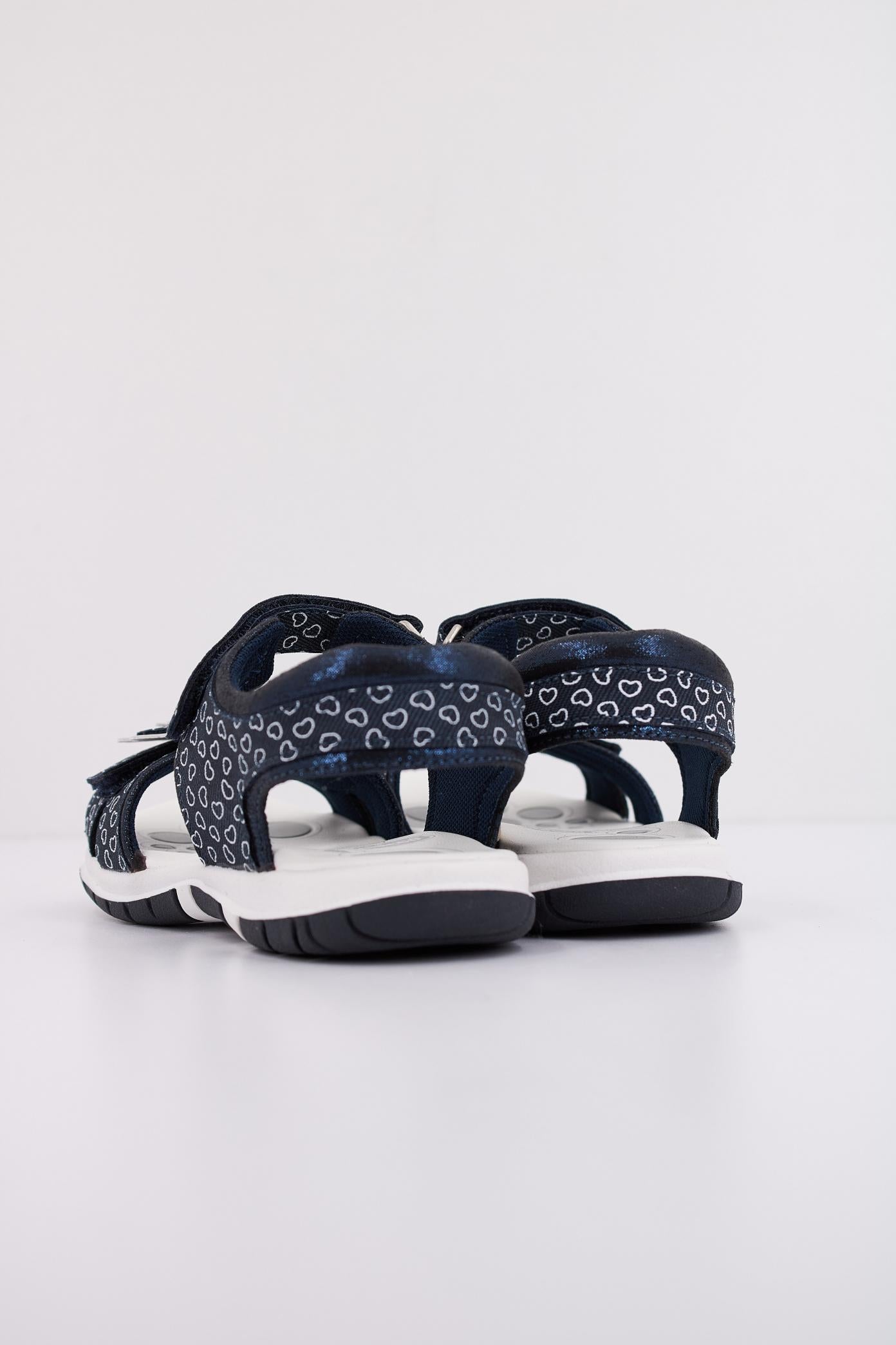 CHICCO FLIPPY en color NEGRO (4)