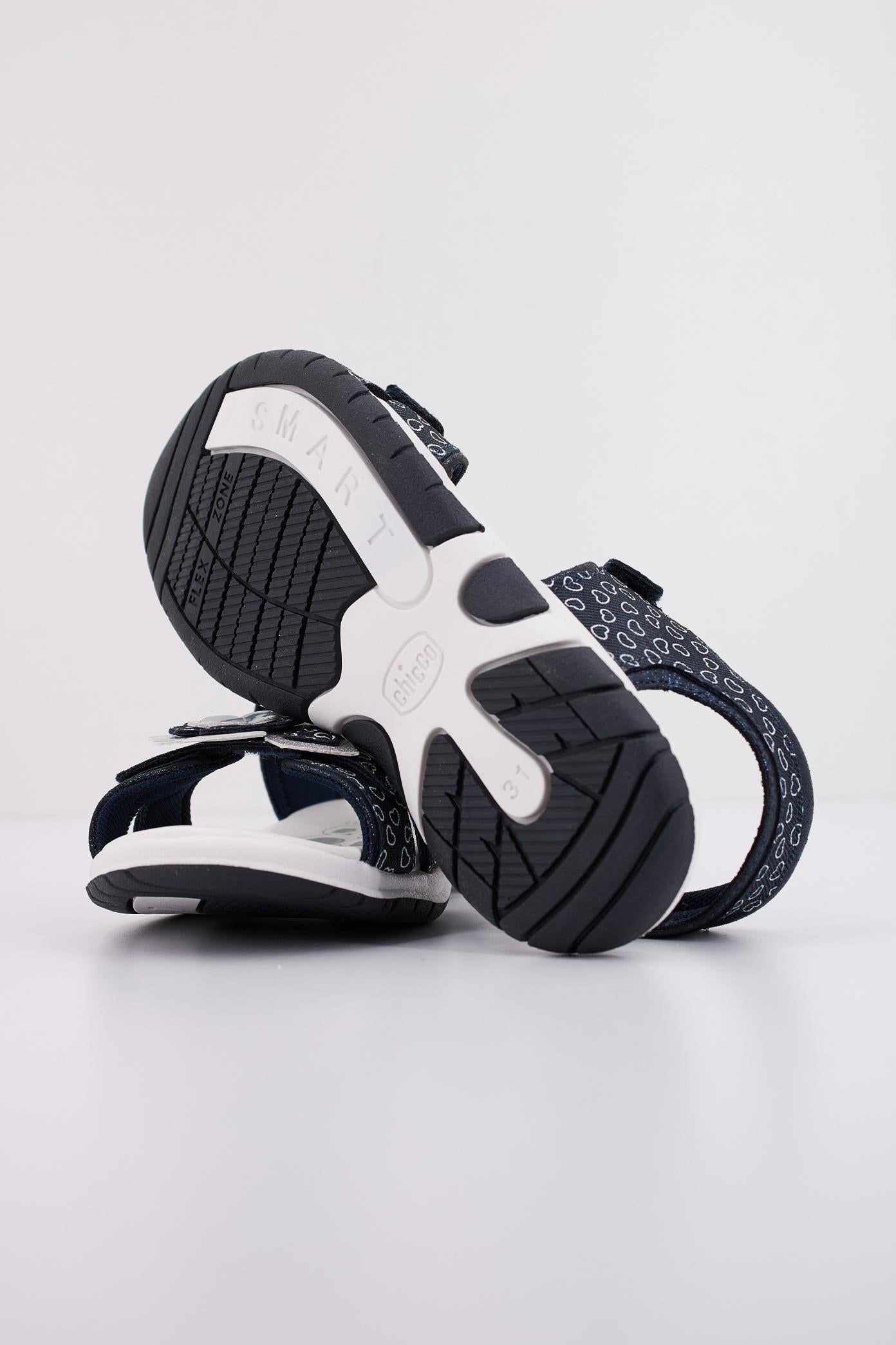 CHICCO FLIPPY en color NEGRO (5)