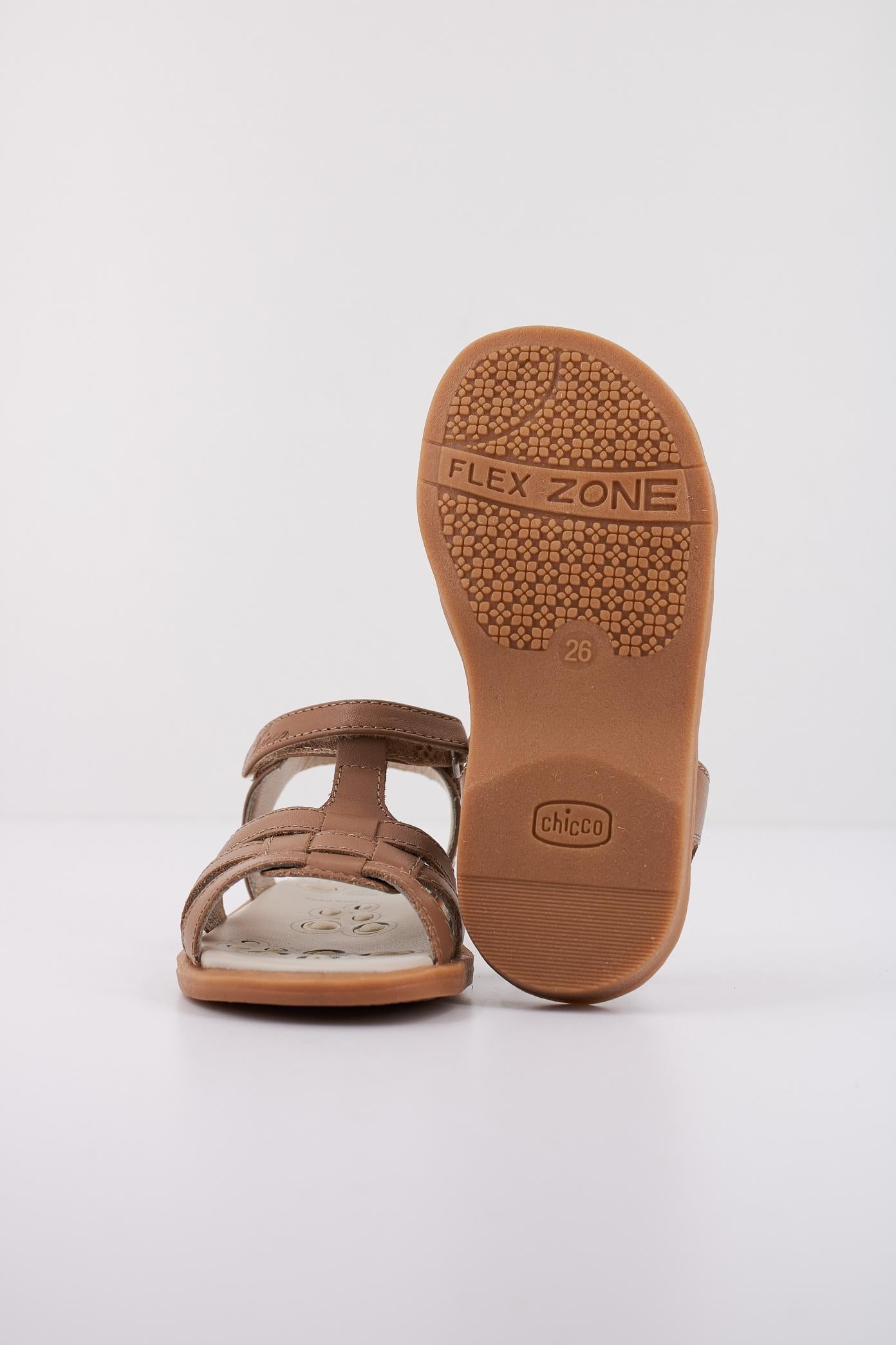 CHICCO CARMYS en color MARRON (5)