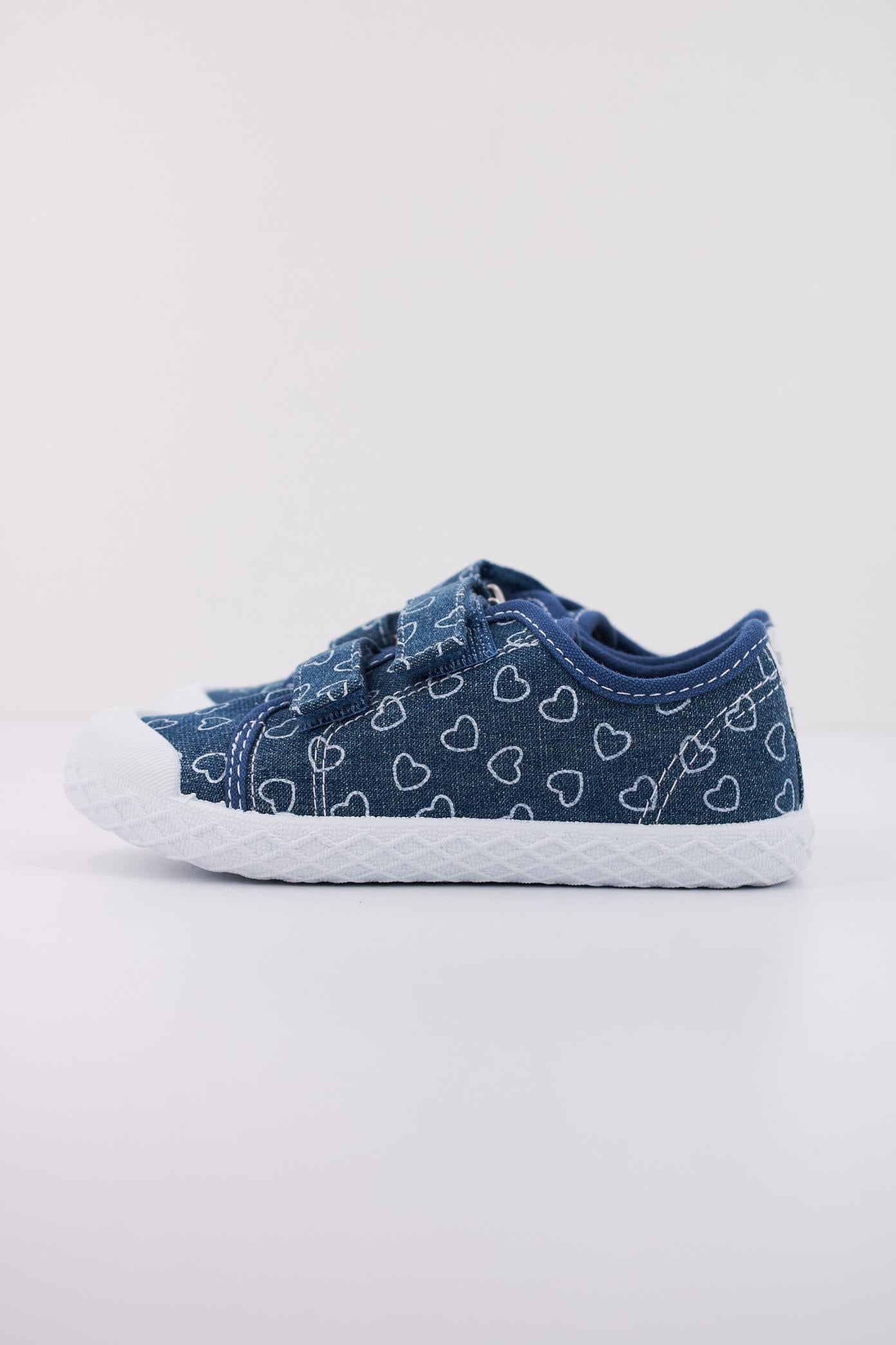 CHICCO CAMBRIDGE en color AZUL (1)