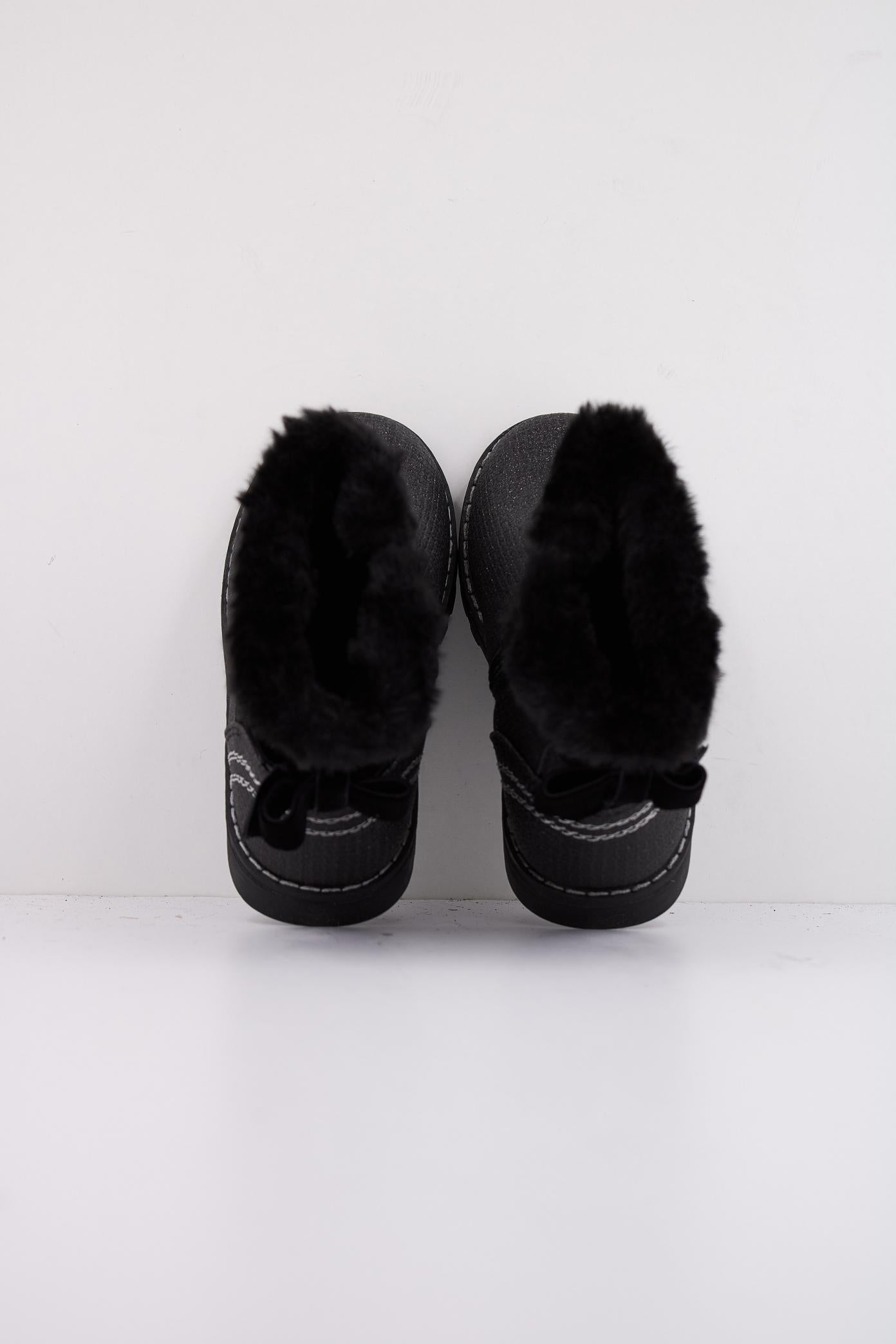 CHICCO ANKLE FRUTTA en color NEGRO (3)
