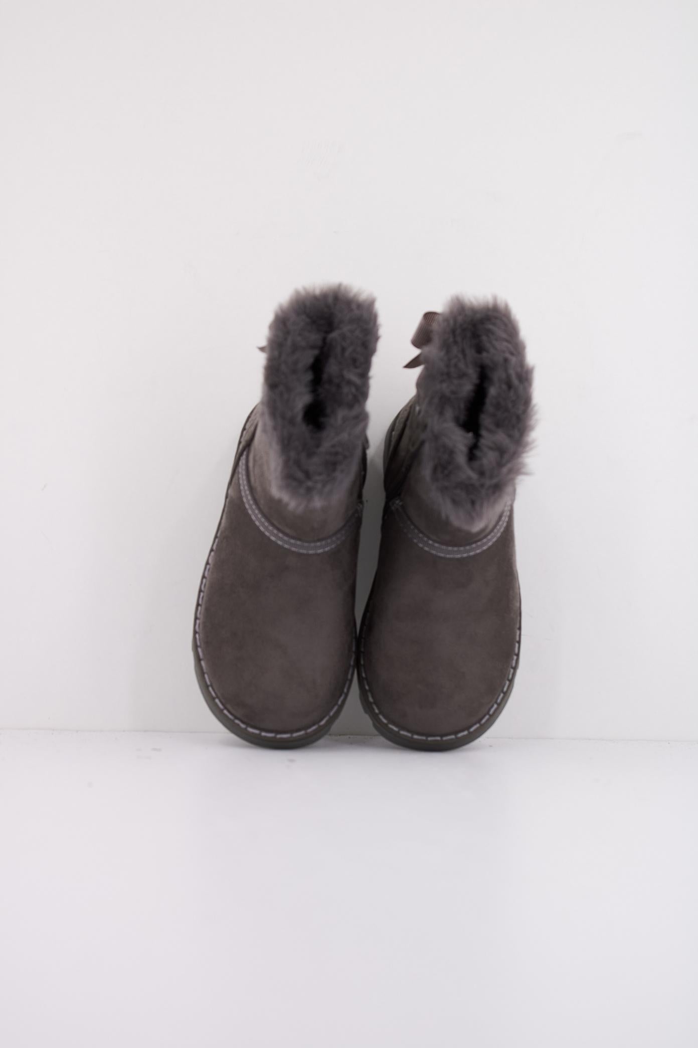 CHICCO C en color GRIS (3)