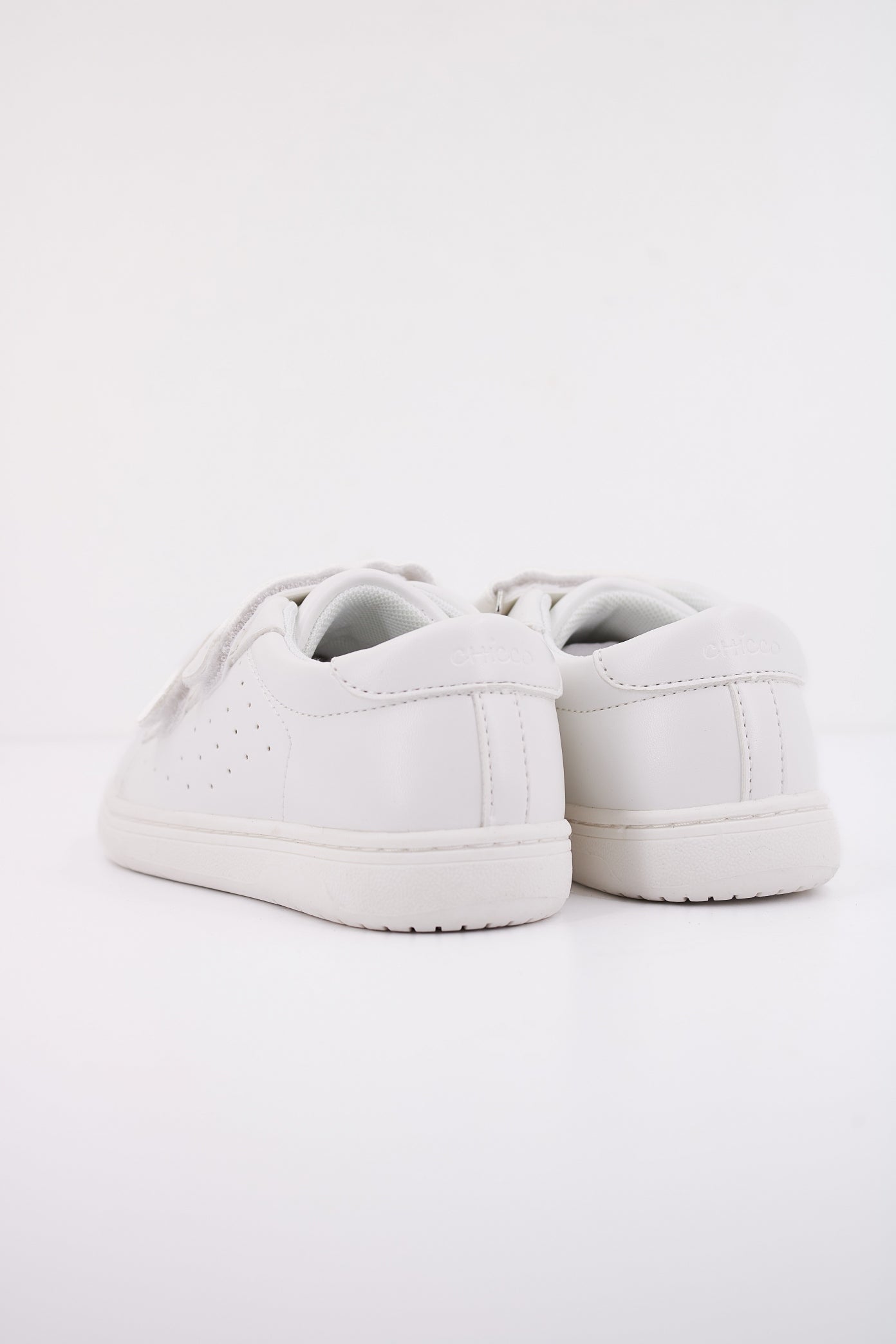 CHICCO CLESS en color BLANCO (4)