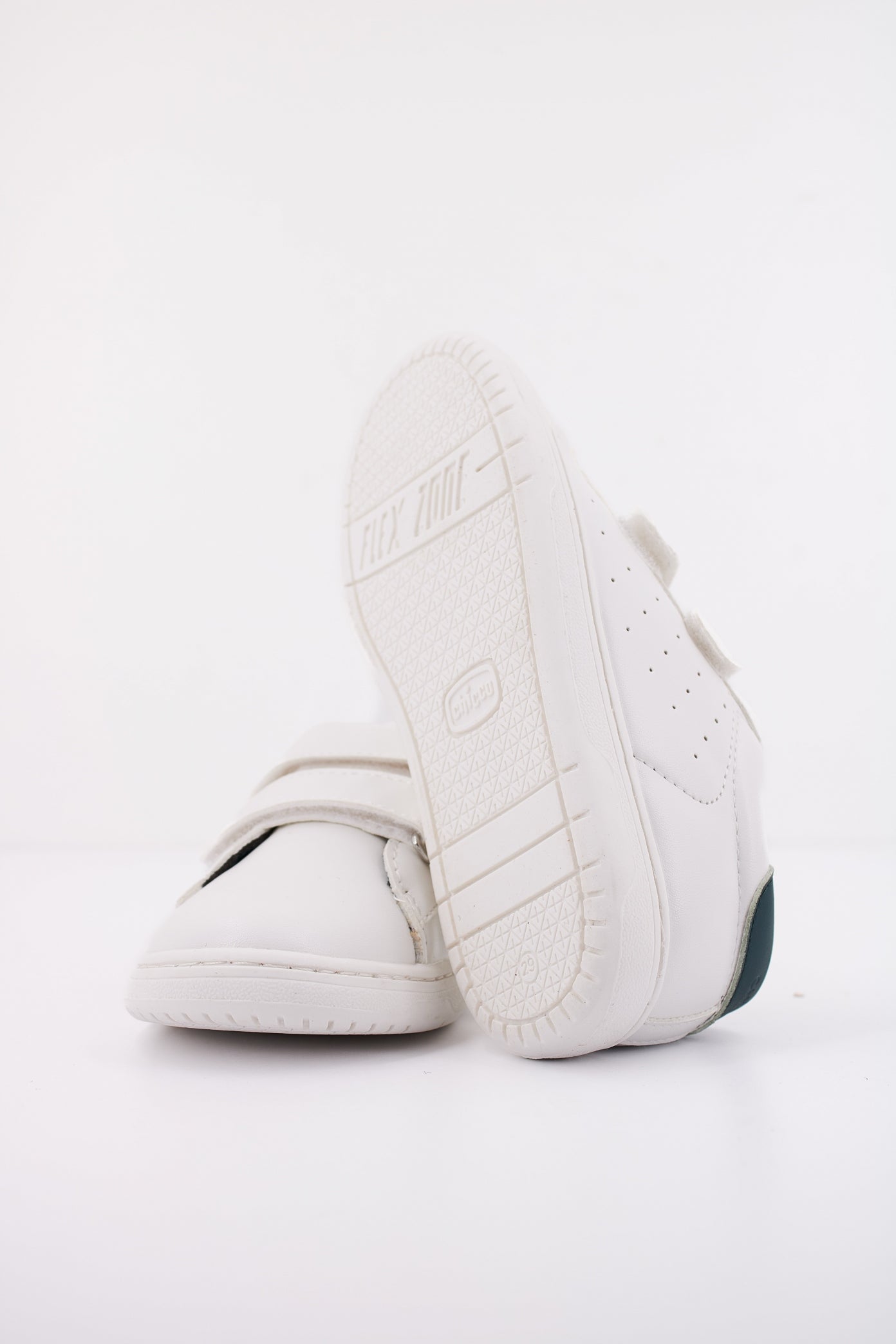 CHICCO CLESS en color BLANCO (5)