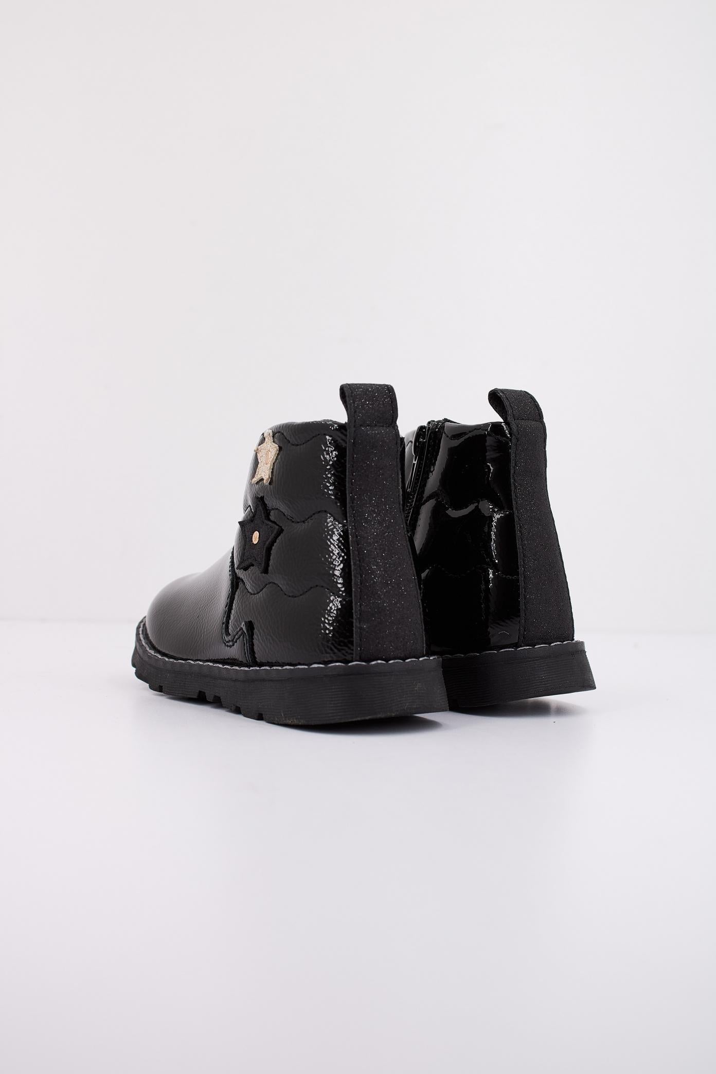 CHICCO FONDY en color NEGRO (4)