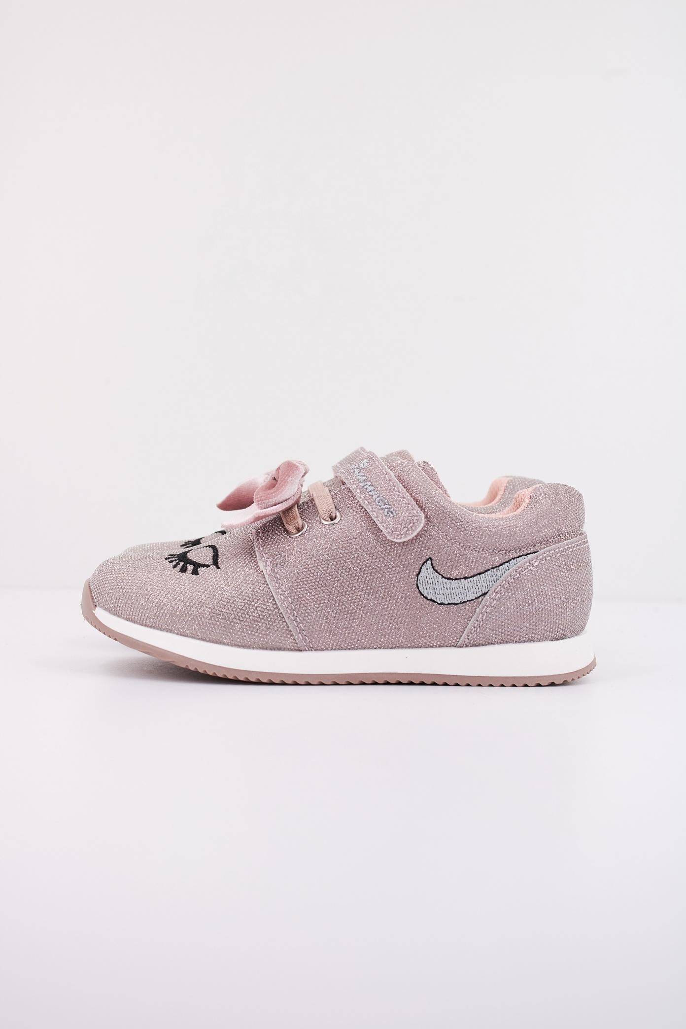 CHICCO FIONNERY en color ROSA (1)