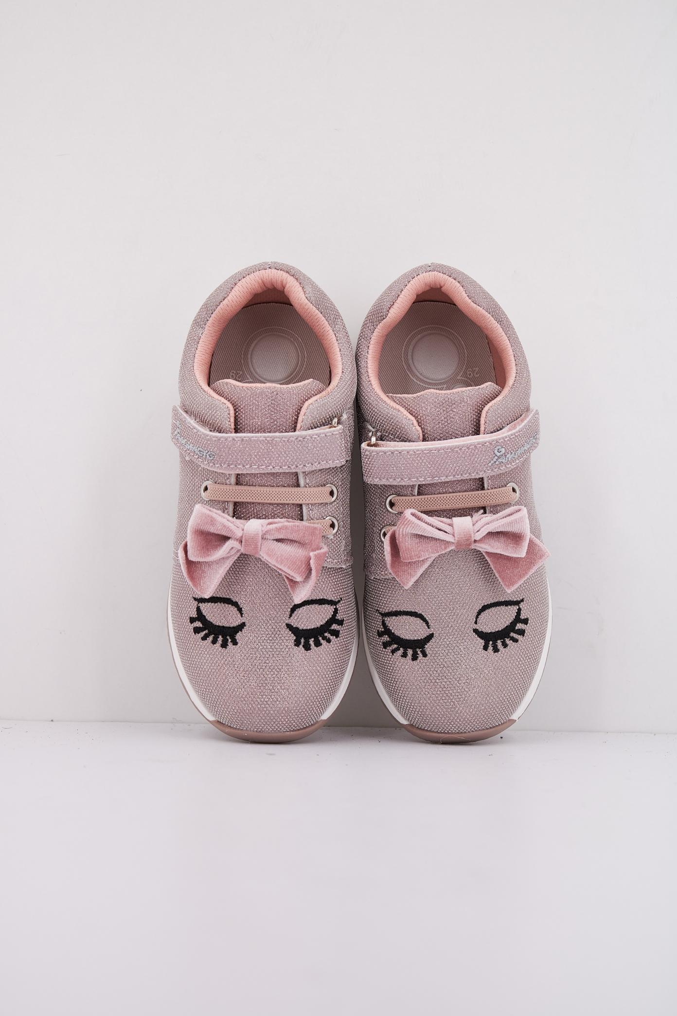 CHICCO FIONNERY en color ROSA (4)