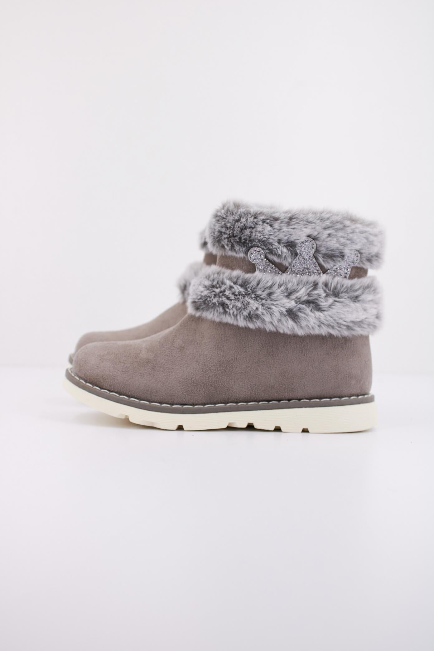 CHICCO FELINDA en color GRIS (1)