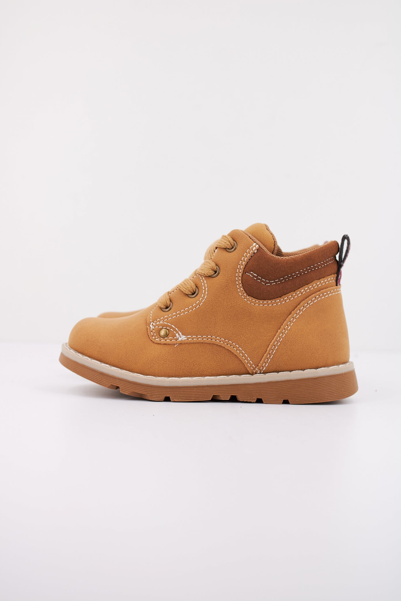 CHICCO FADION en color MARRON CLARO (1)